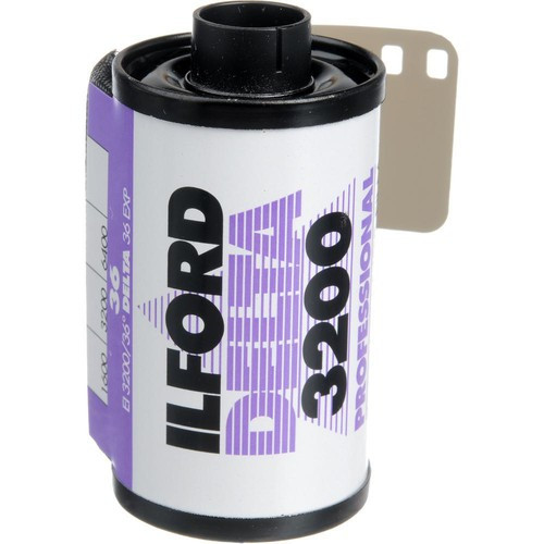 Ilford Delta 3200 Professional Black and White Negative Film - 35mm 36 Exposures